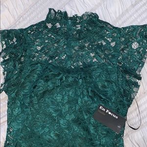 Lace midi dress 👗